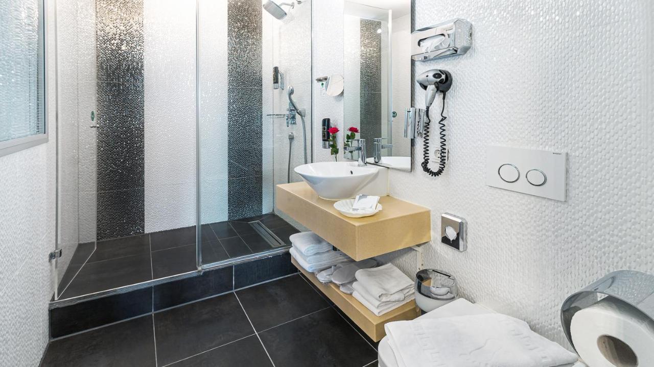 Bayer's Hotel 3*